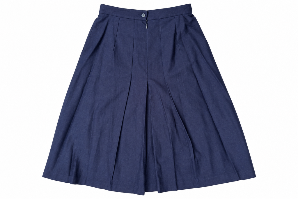 Perry Landhaus skirt reverse on white